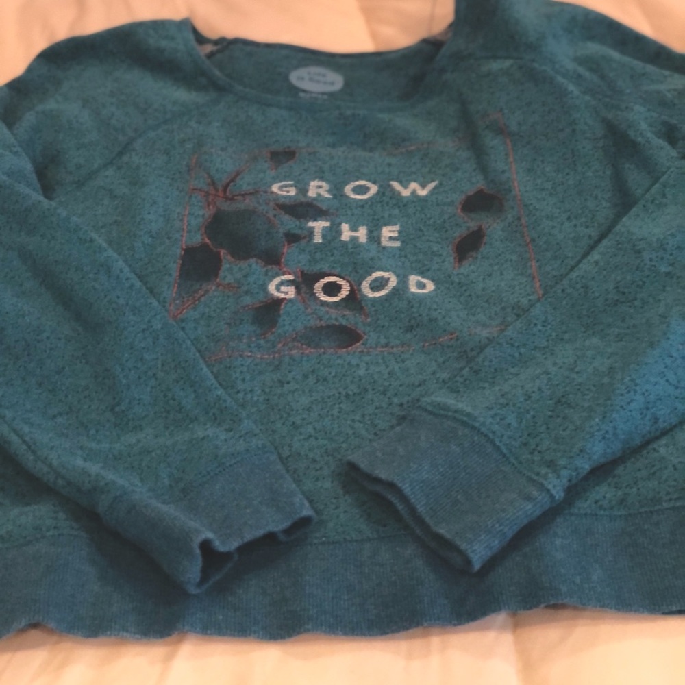 Sweatshirt